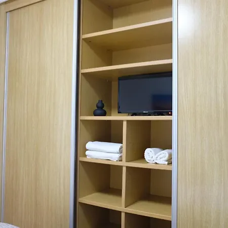 アパート Bonito Atico Zona Hospital Con Garaje *